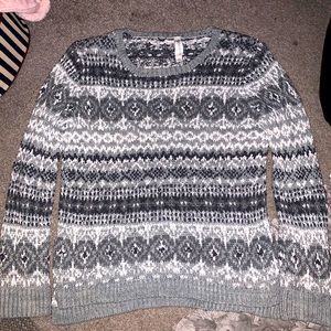 Patterned sweater